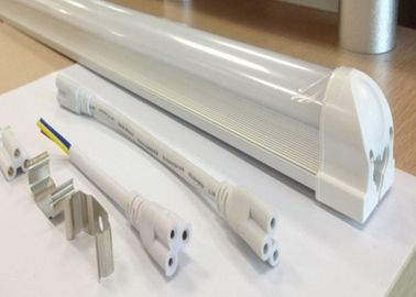 PC/tube en aluminium Batten de la couverture LED avec C.A. givré 165V - 265V 1800lm de lentille