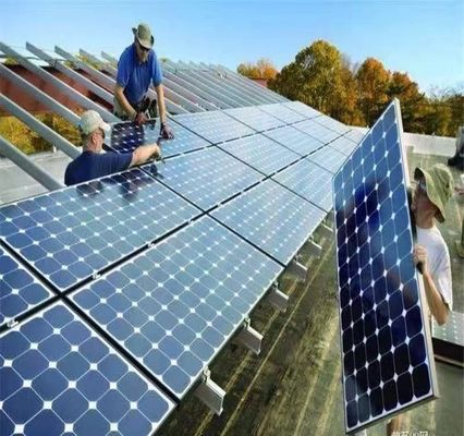 130lm/W Lumens Panneaux solaires écologiques Solutions durables et écologiques