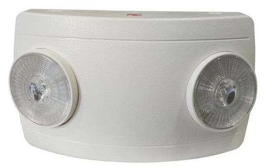 Durée de vie nominale de 50000 heures Les luminaires extérieurs à LED pour une plage de tension de 100-305 V 50/60 Hz